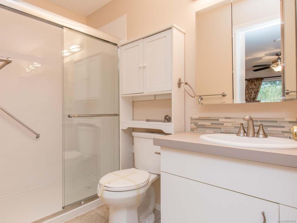 listing image 16047790777478709302