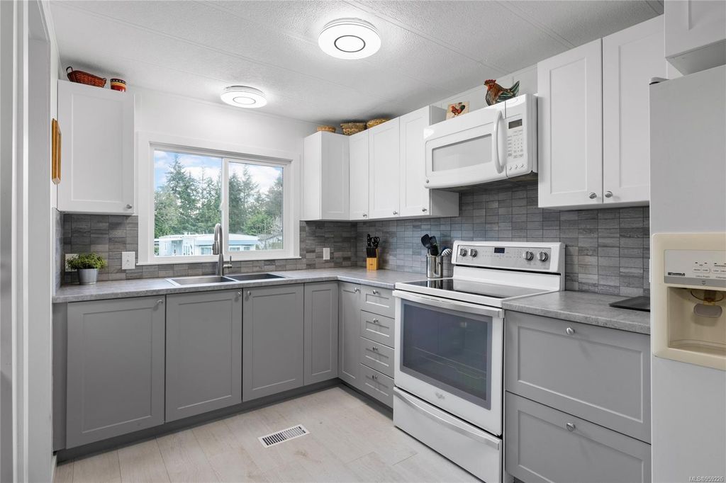 listing image 16043749149724581303