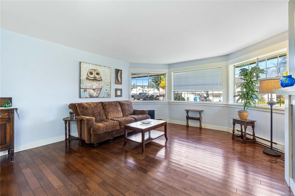 listing image 16042922418847540351