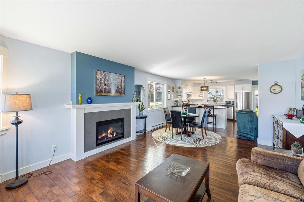 listing image 16042922246351771875