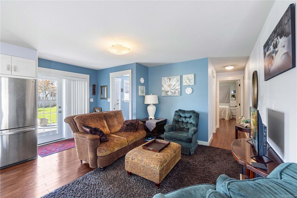 listing image 16045598920361047482