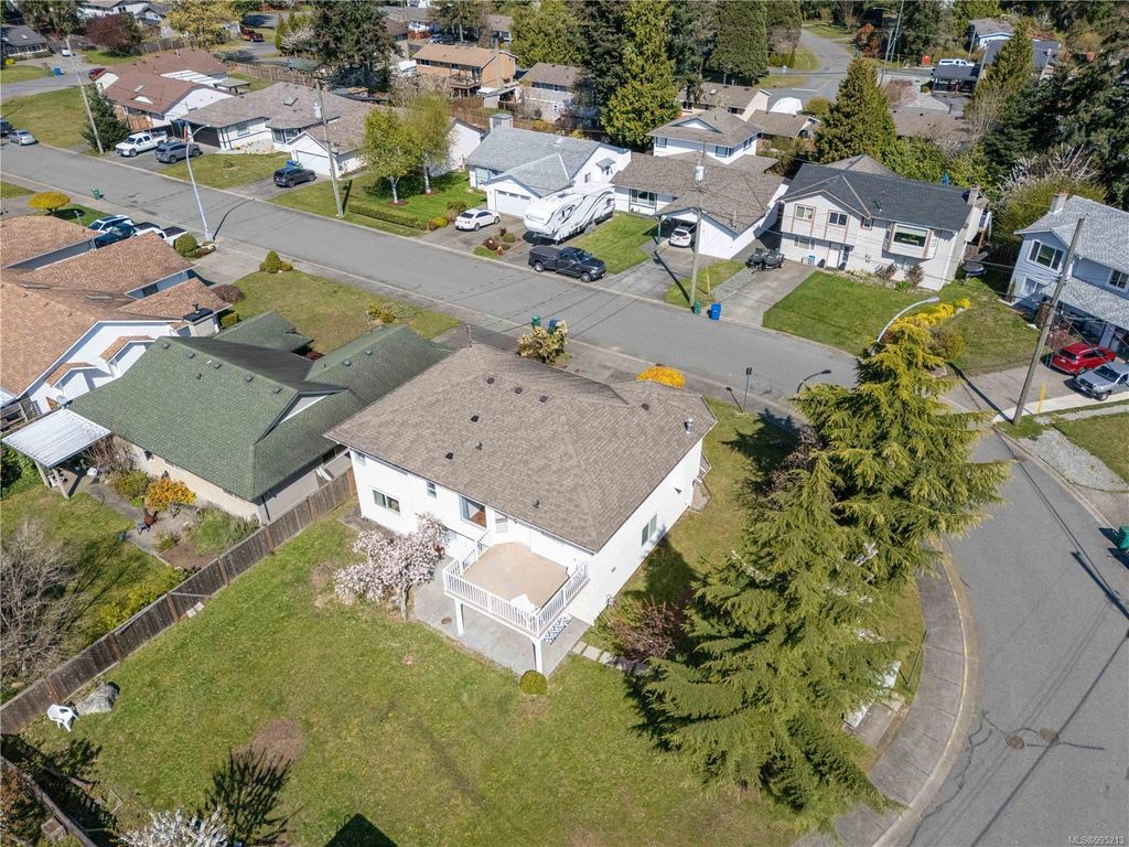 listing image 16046853415138702926