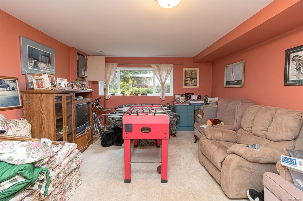 listing image 16045961535977179701
