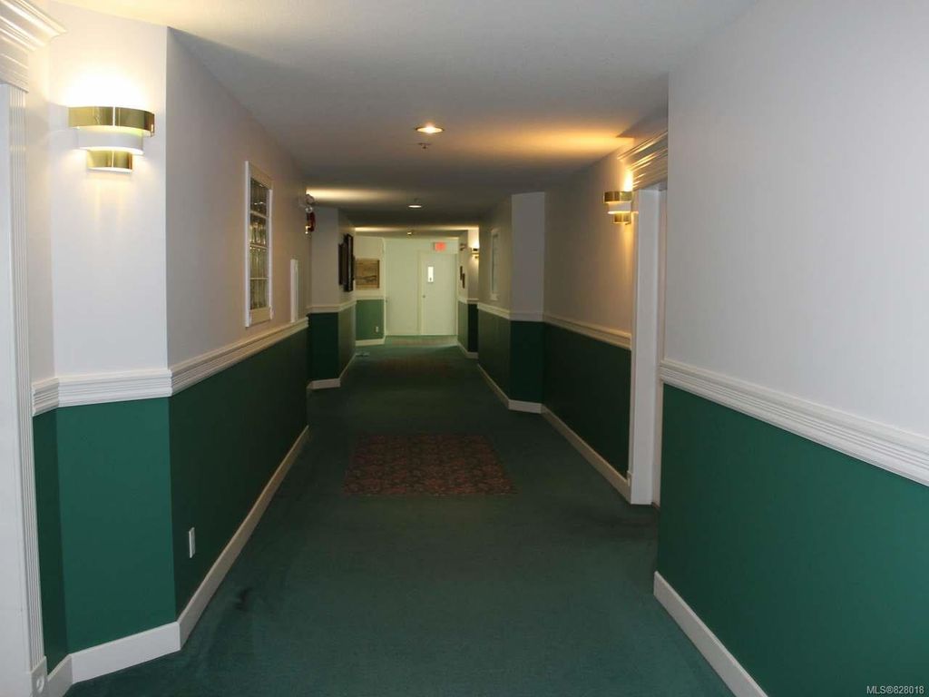 listing image 16044232706730