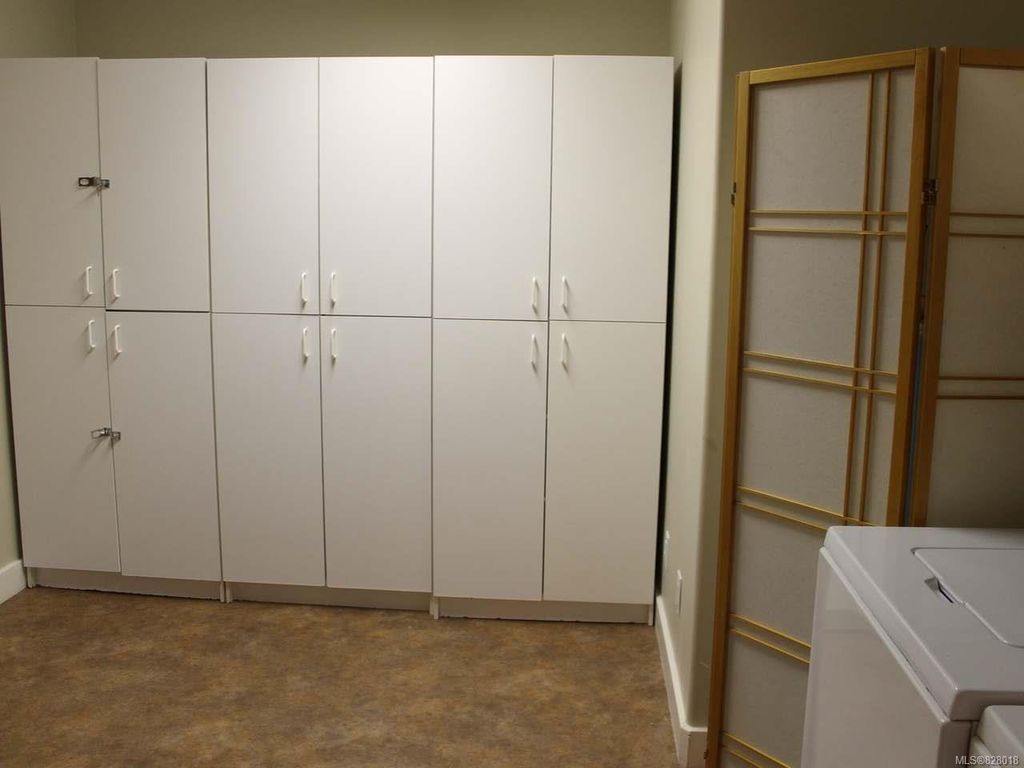 listing image 1604994843521