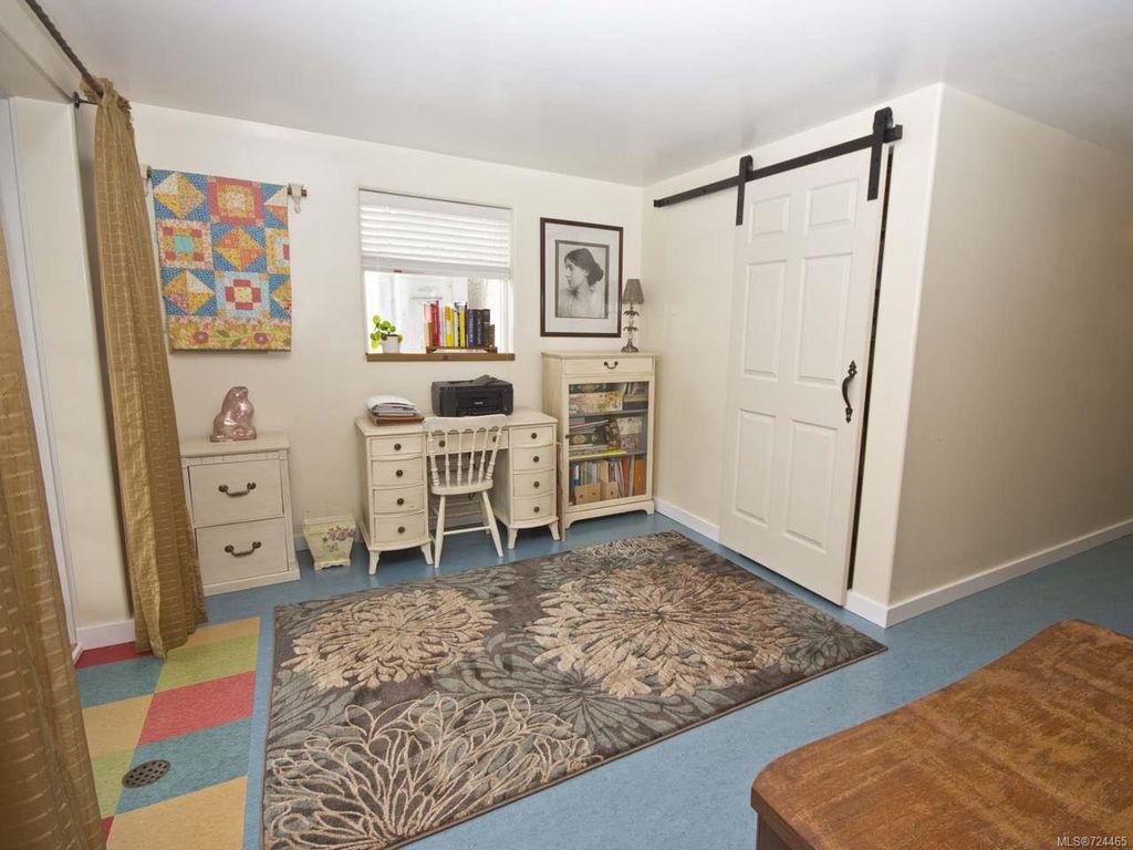 listing image 16044531321675444043