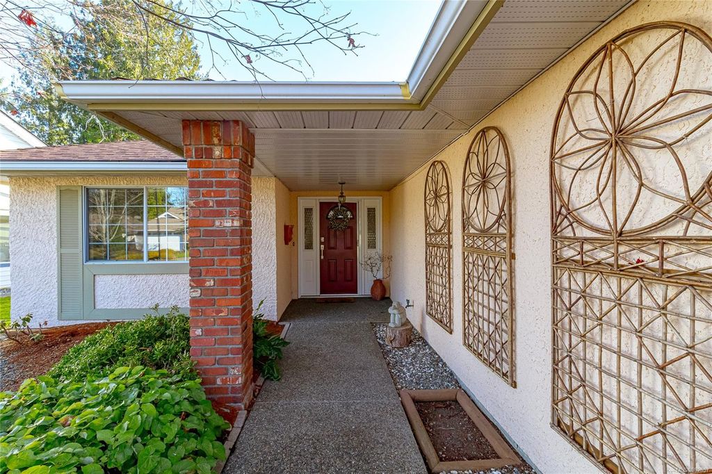 listing image 16046843669073256421