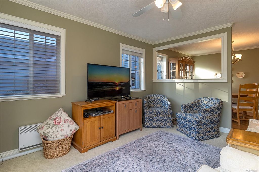 listing image 16048070066969613213