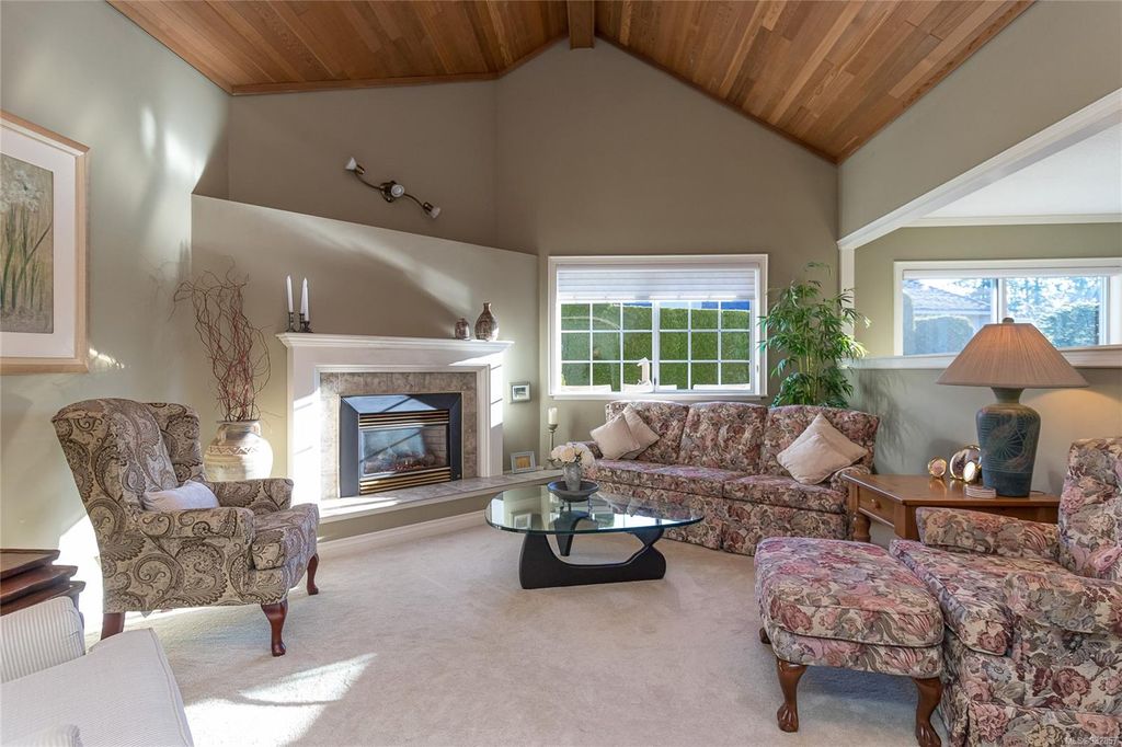 listing image 16041544299975815693