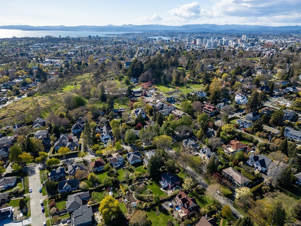 listing image 16043402584914576997