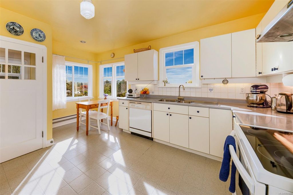 listing image 16047789714550558511
