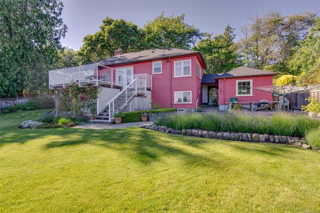 listing image 16049716432563455457