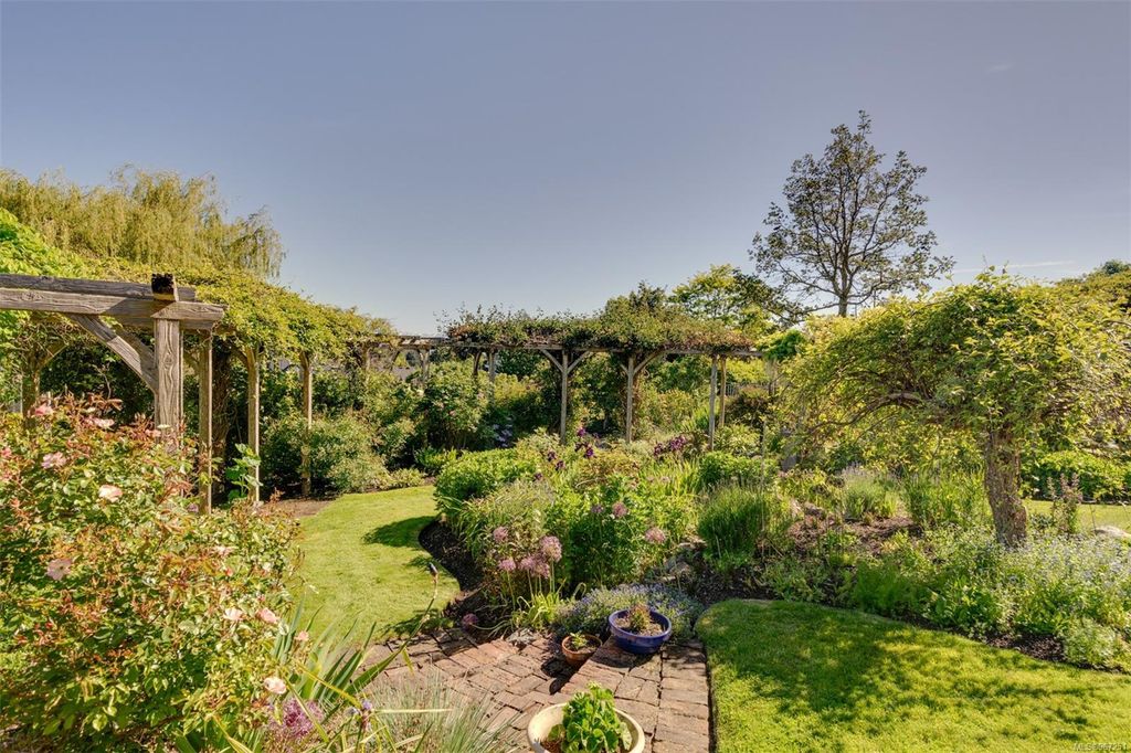 listing image 16047143484286168796