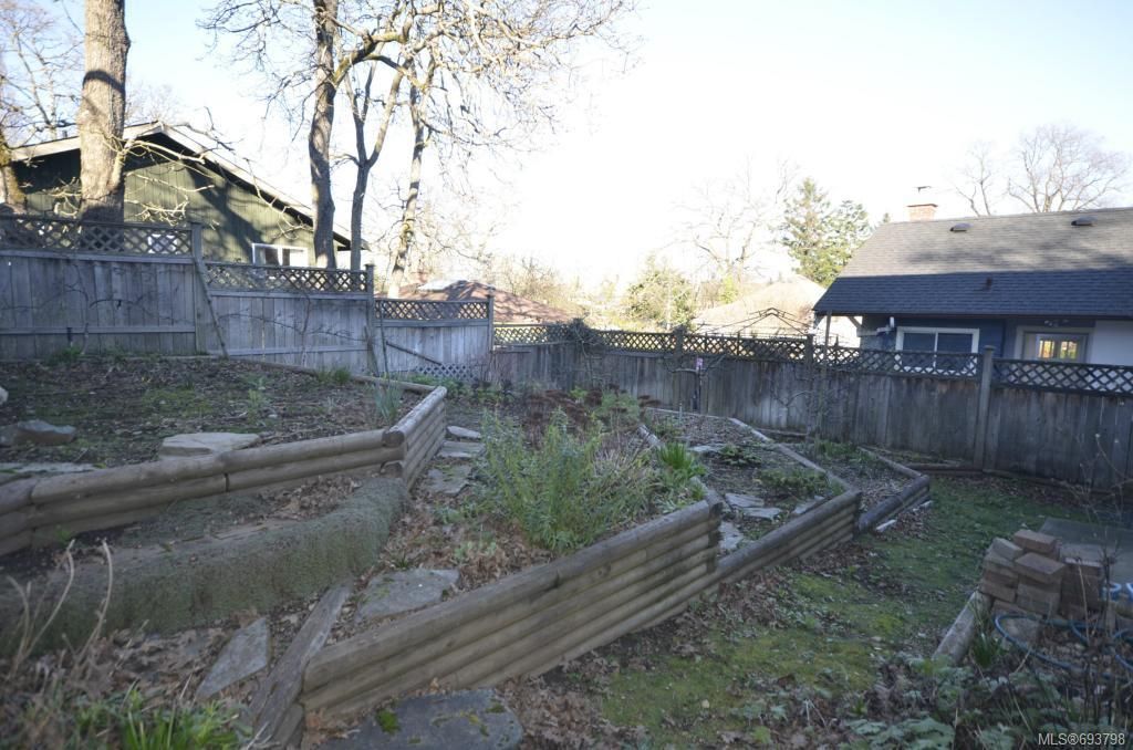 listing image 16045092254725364892