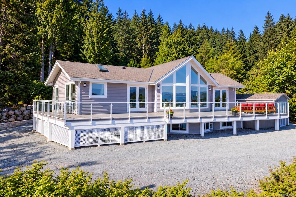 8475 LISA LANE, LANTZVILLE, BC V0R 2H0 - Image 565206138.jpeg?d=l