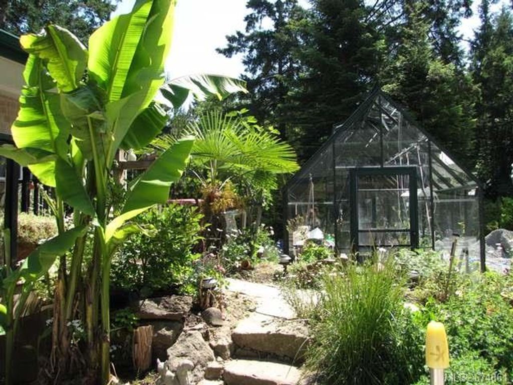 listing image 16040001639208166307