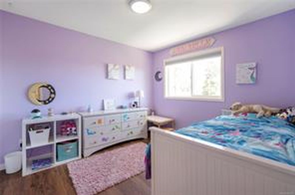 listing image 16040531936590997075