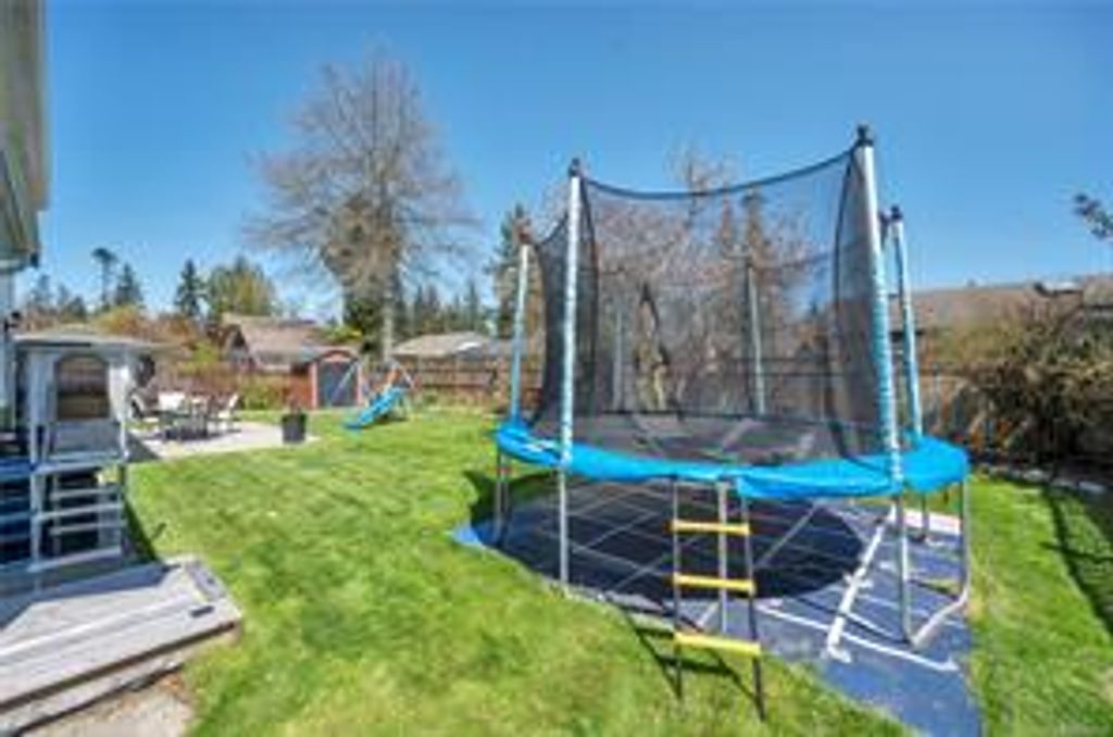 listing image 16044739480303881674