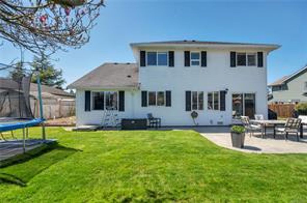 listing image 16048971681814523747
