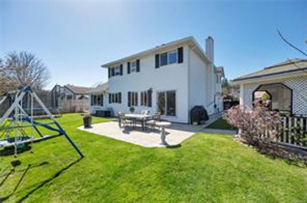listing image 16040291254241460526