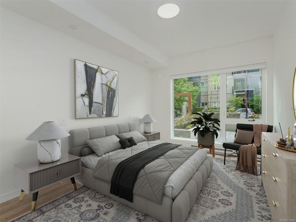 listing image 16044544012762553940