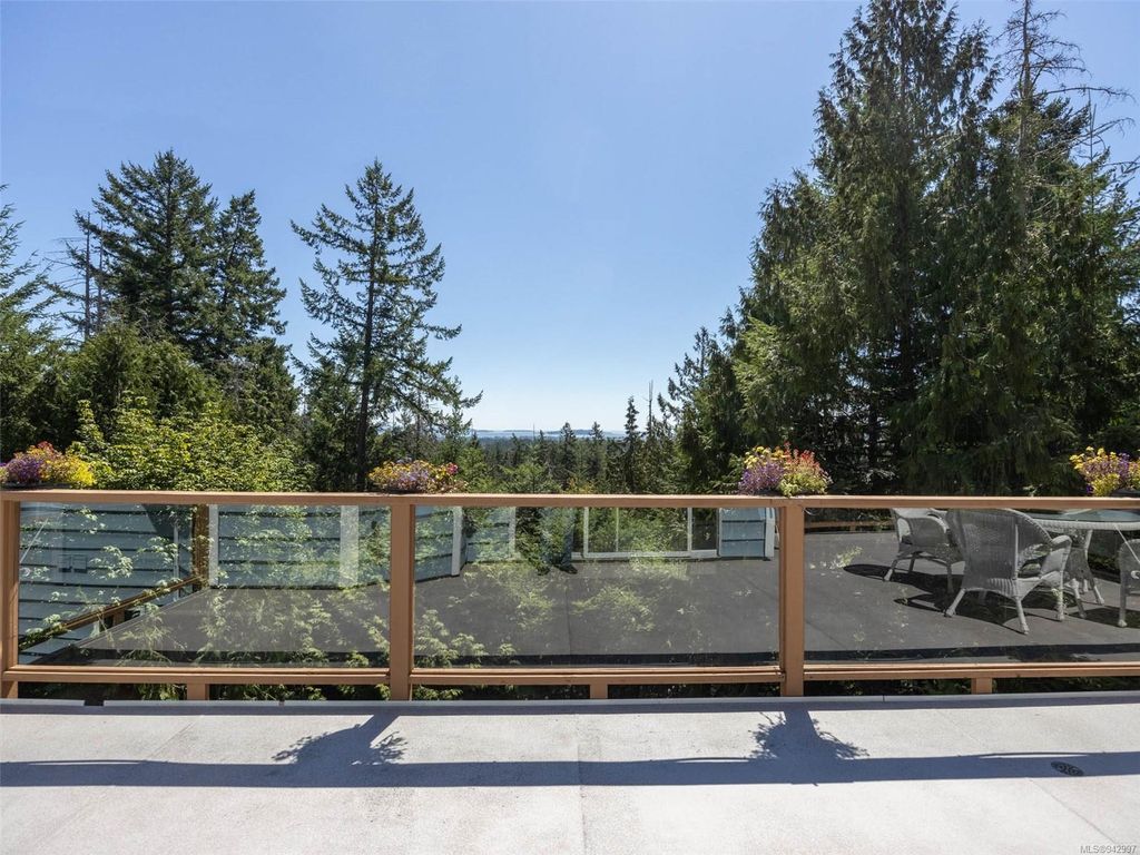 listing image 16041316406738776802