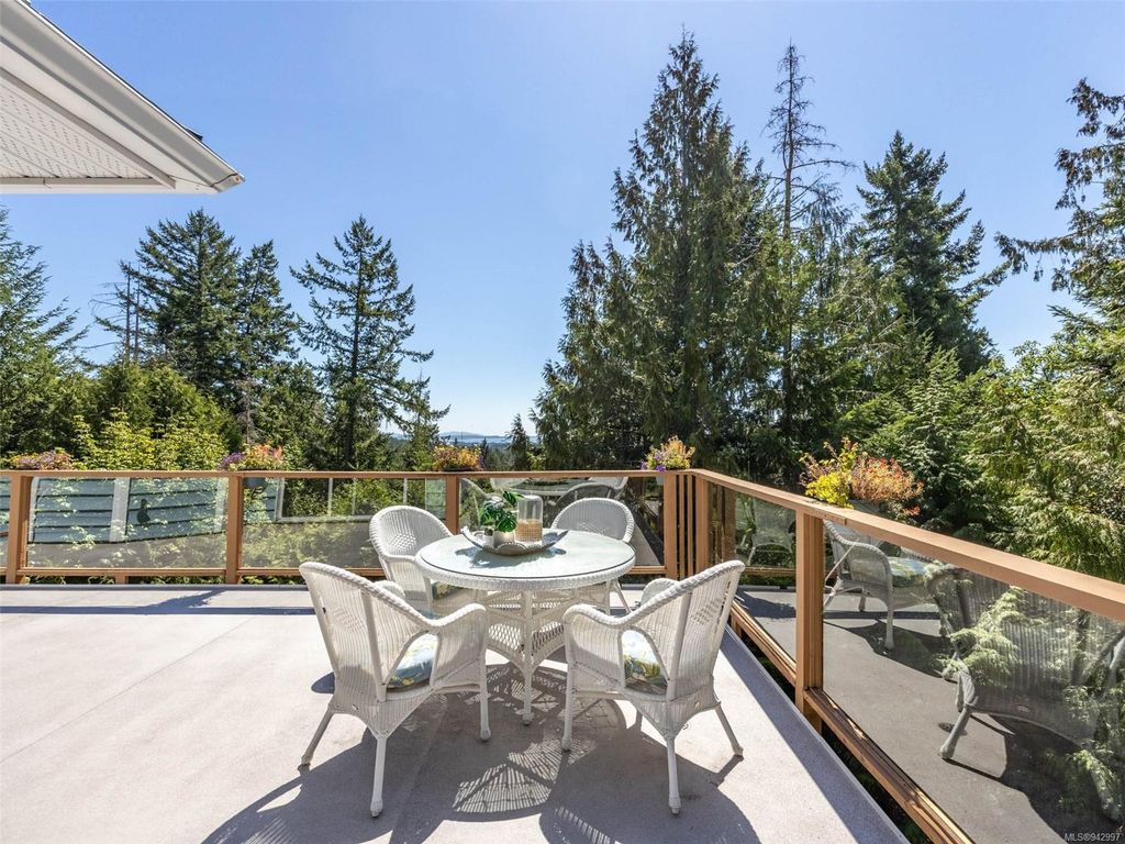 listing image 16049735878257271871