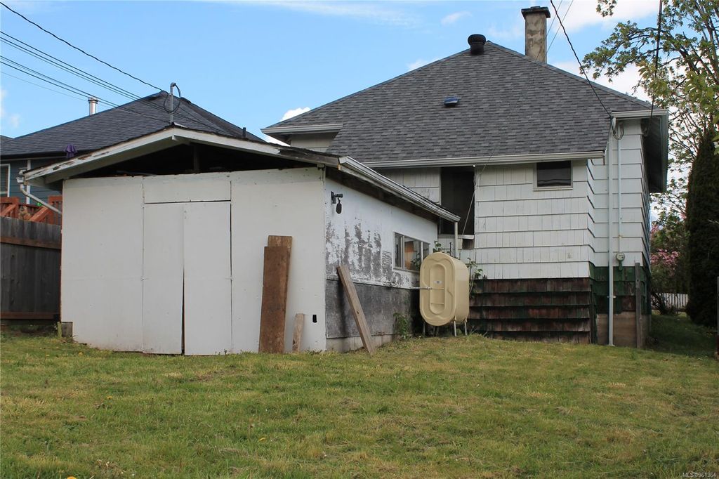 listing image 16042212099937872375