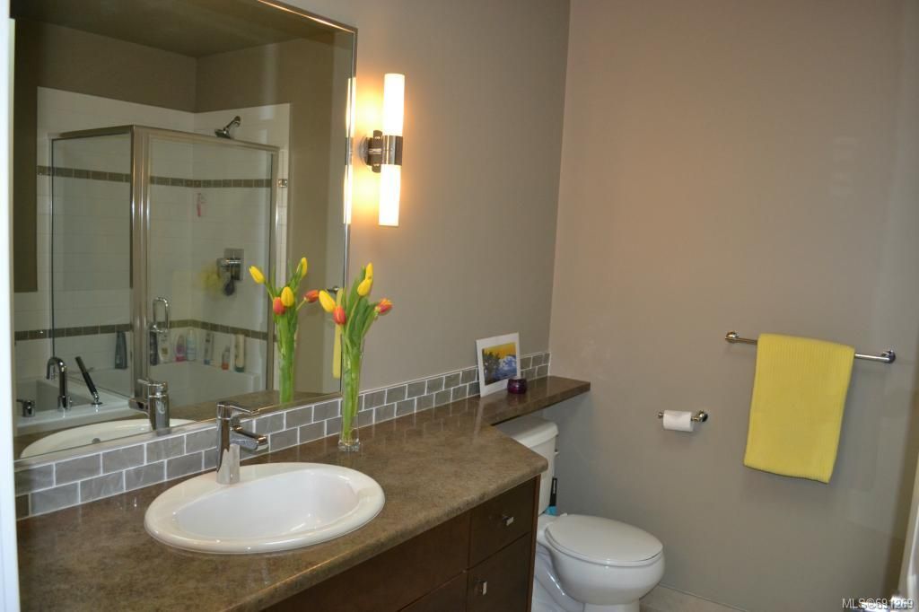 listing image 16041535913829020983