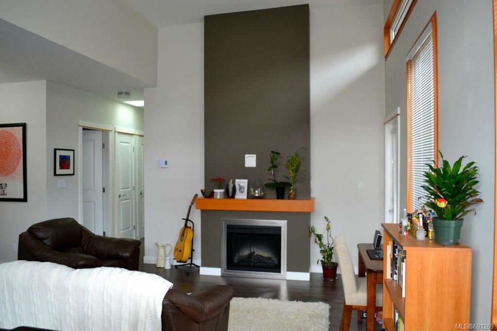 listing image 16045353312263642490