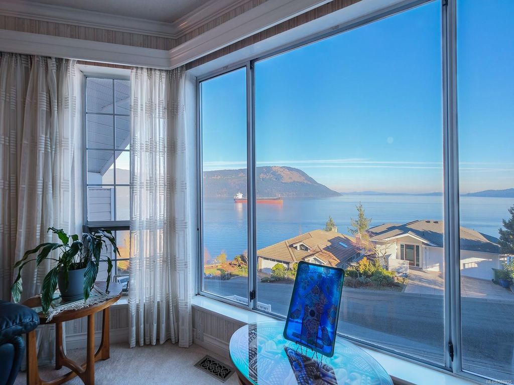 listing image 16043443923461167445