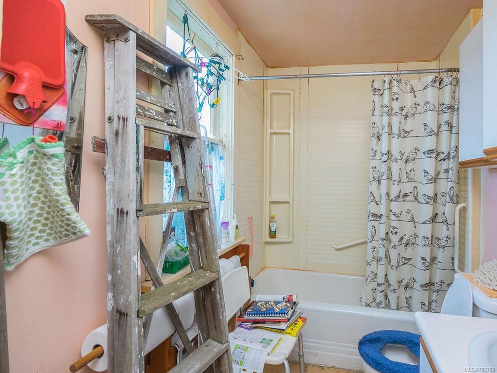 listing image 16047337035448705060