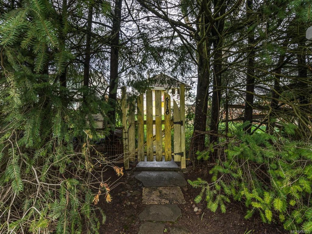 listing image 16047333205959566493