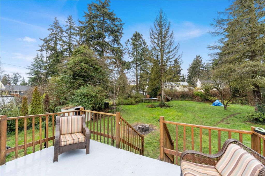 listing image 16048312729591629332