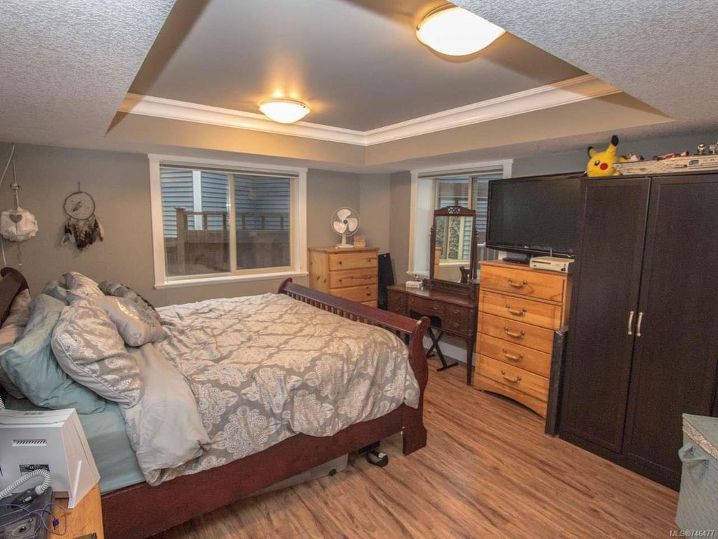 listing image 16047378518353531134