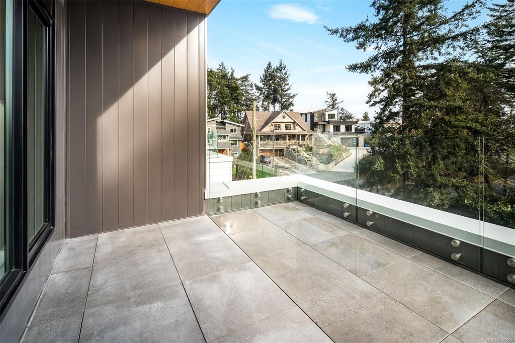 listing image 16043811626687634152