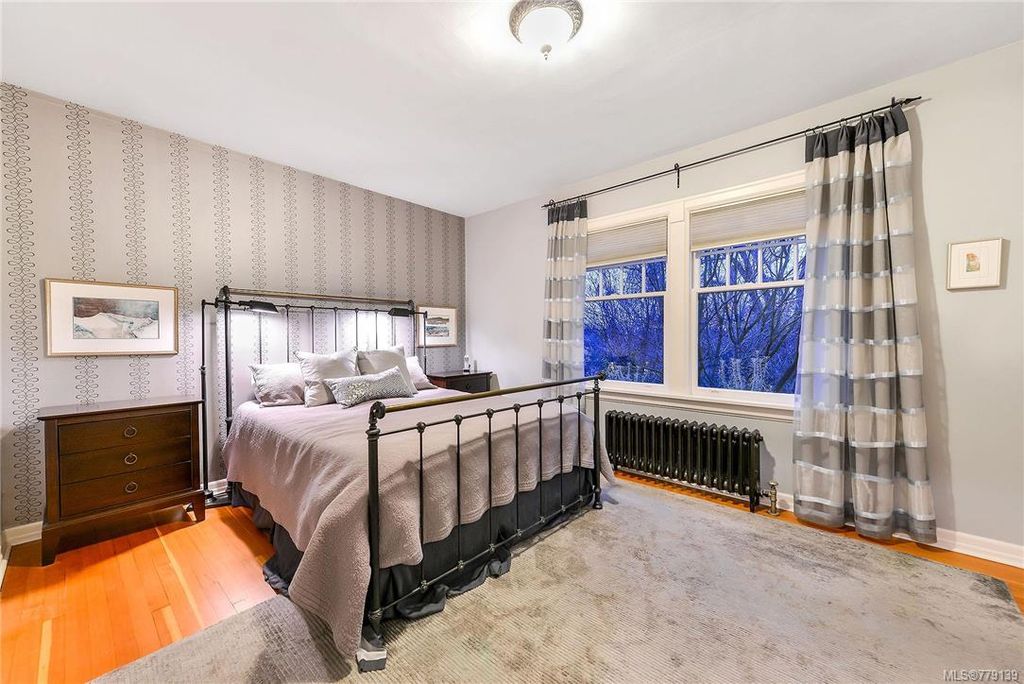 listing image 16040974459173712880