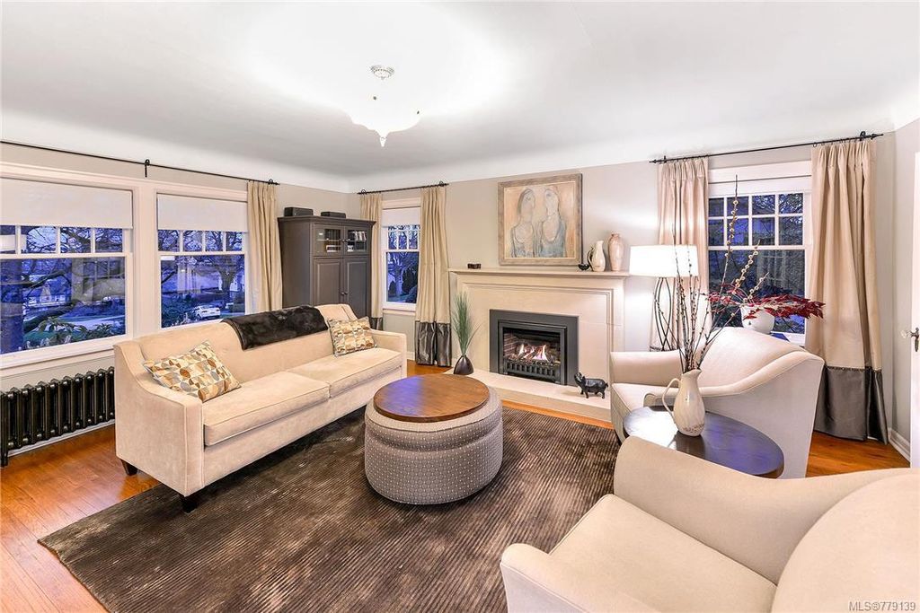 listing image 16045719537962184323