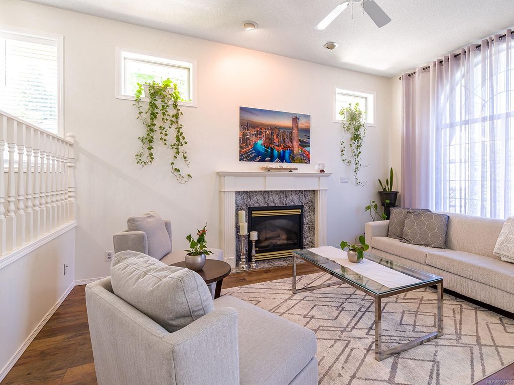 listing image 16045085686605313514