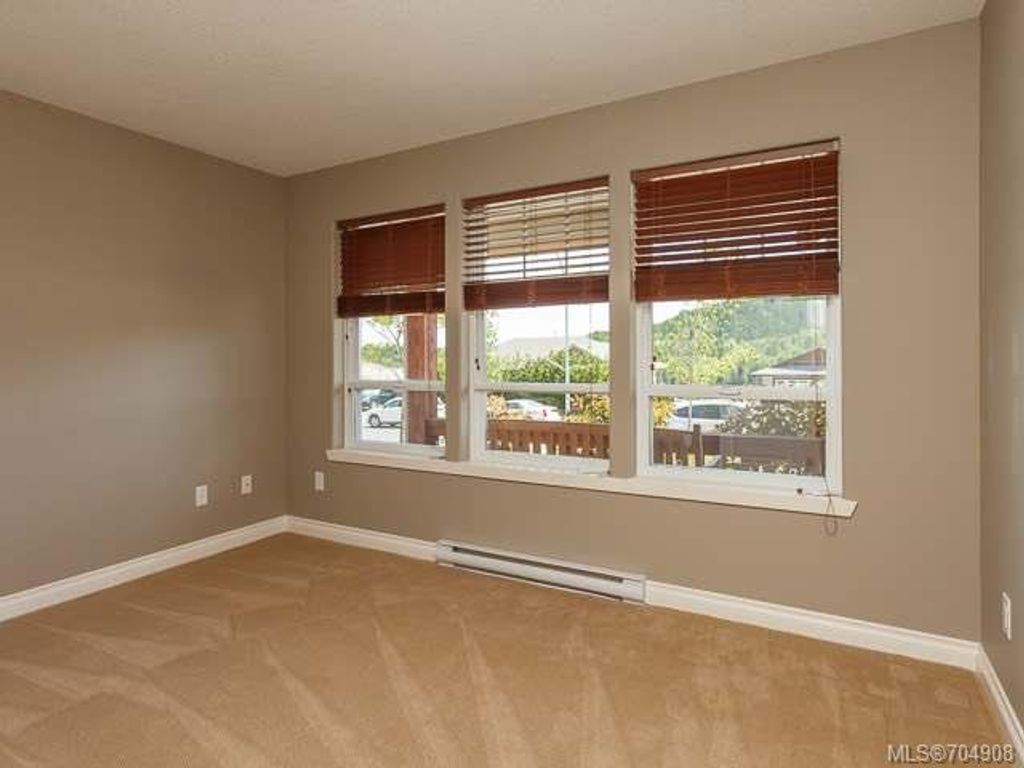 listing image 16046264693073492464