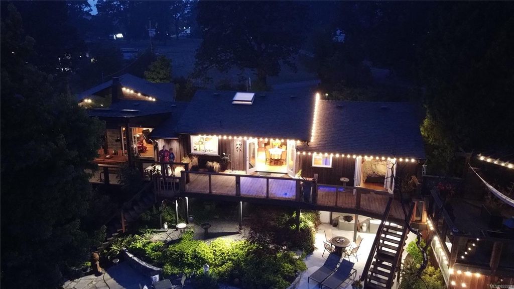 listing image 16043696428584505232