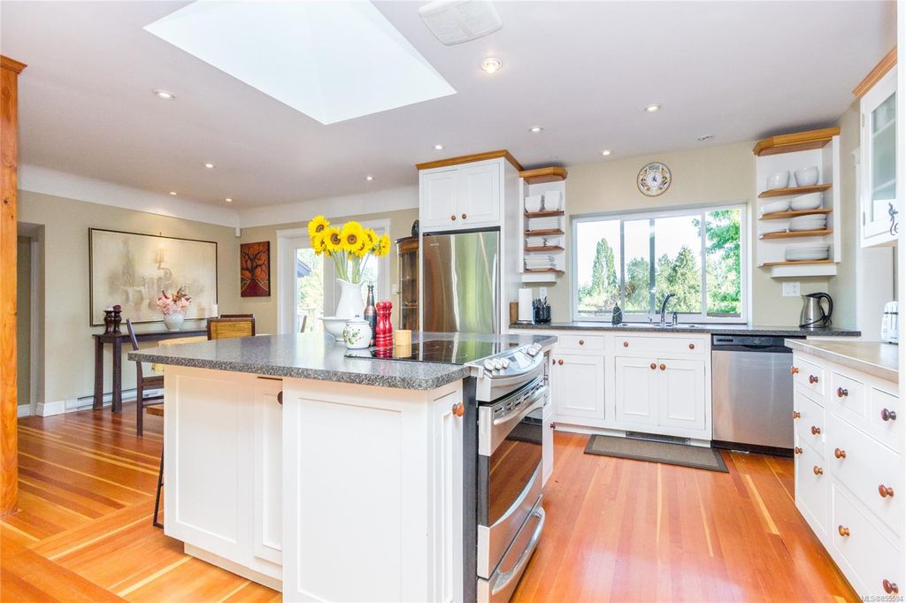 listing image 16045237400006585192