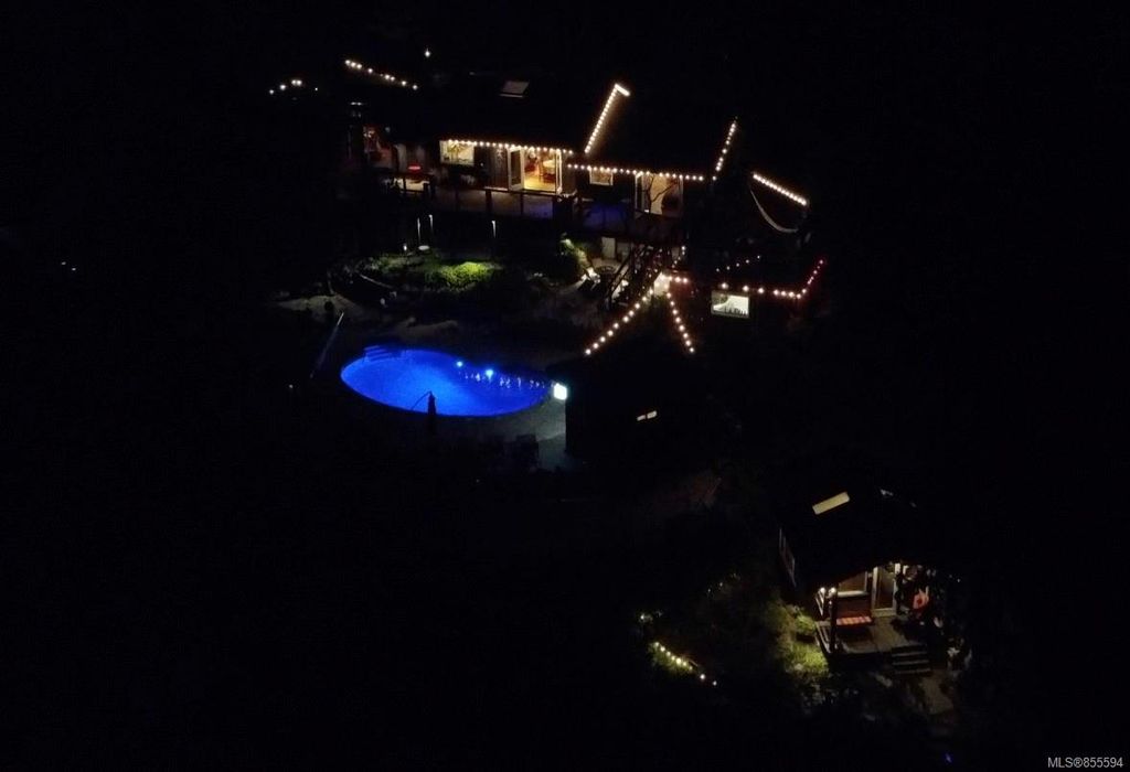 listing image 16045149380516049526