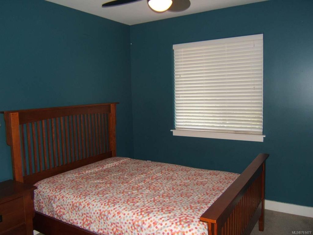 listing image 16044183515895403221