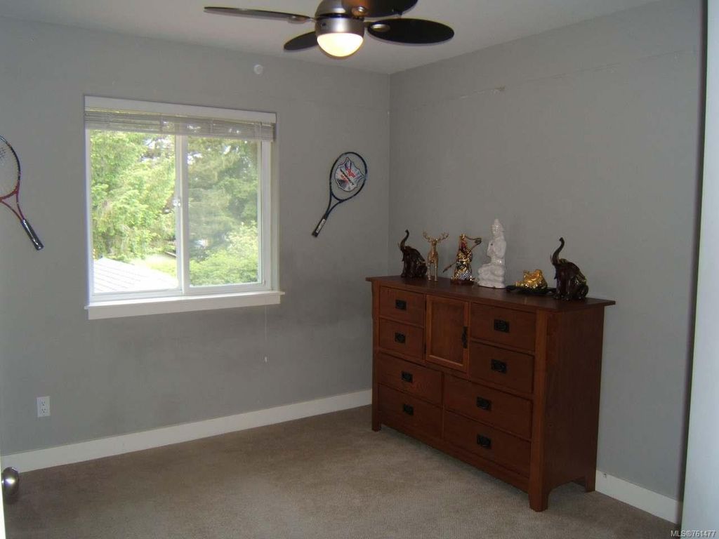 listing image 16045036245349806986