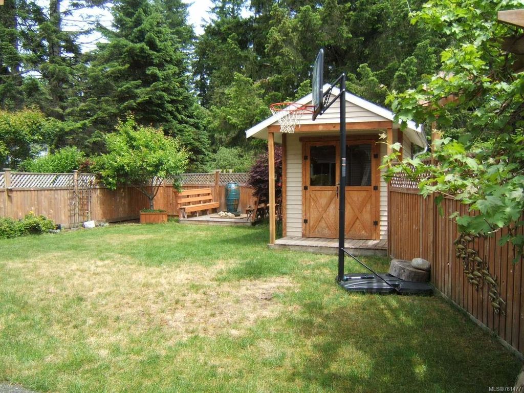 listing image 16040088131576436092