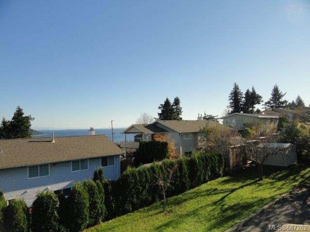 listing image 16046121071386213906