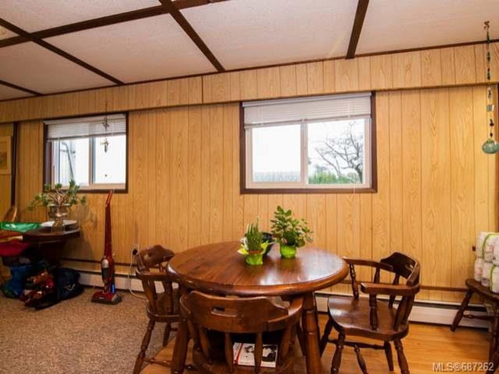 listing image 16040445837600096009