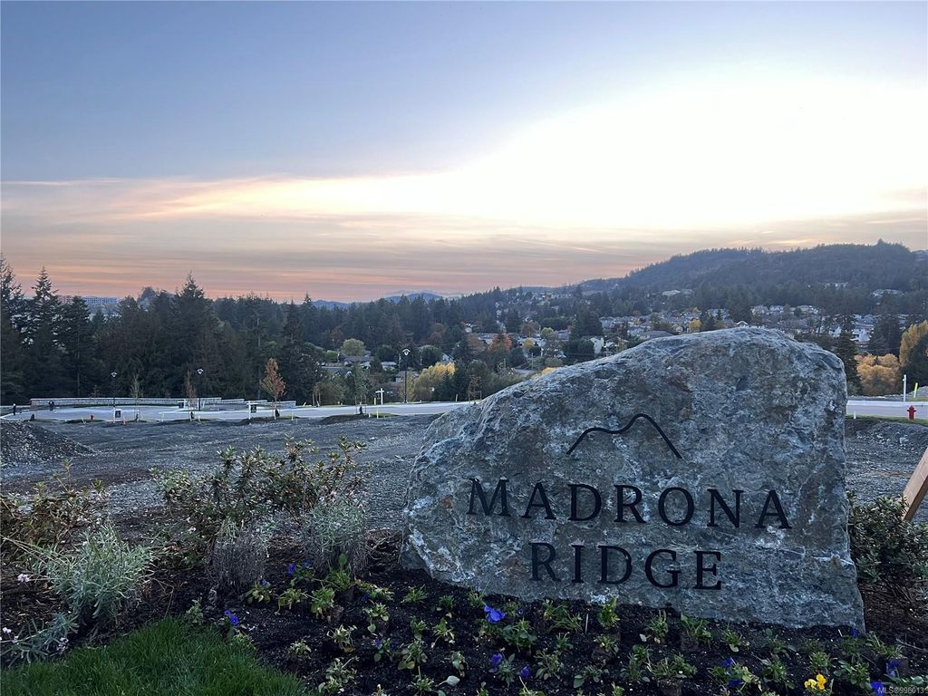 listing image 16044477449516170745