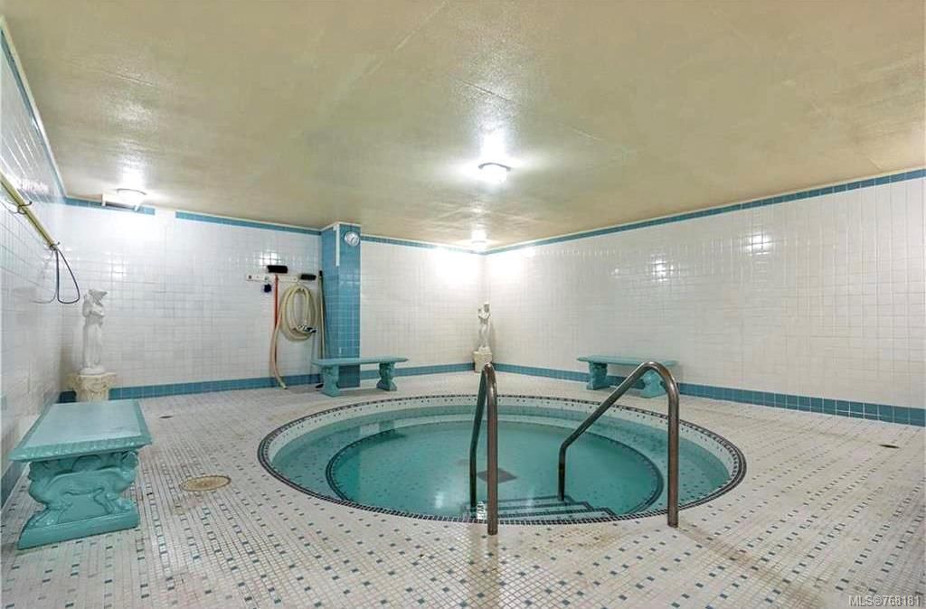 listing image 16048876249803349088
